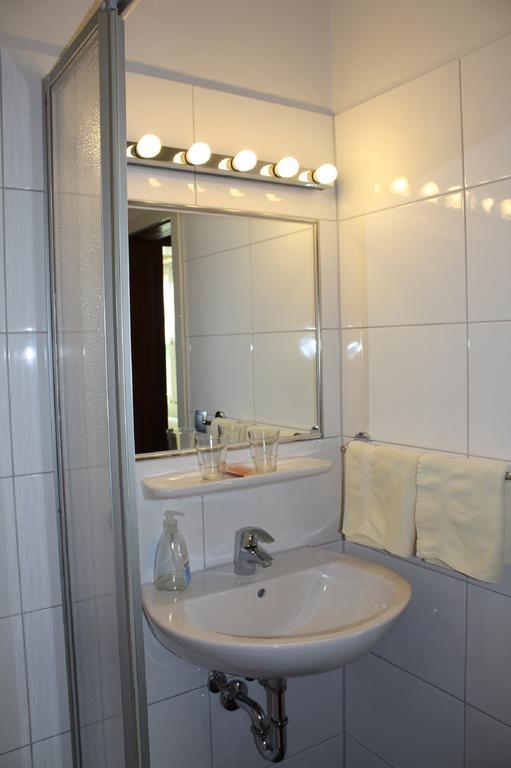 Hotel Am Siebenpfennigsknapp Lünen Kamer foto